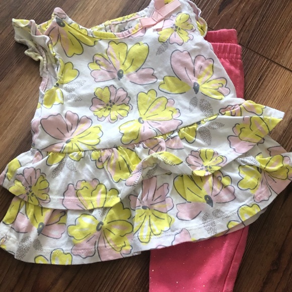 Carter’s 6-9 bundle - Picture 5 of 12